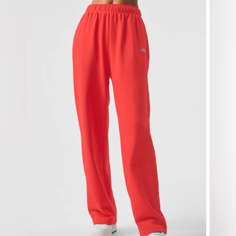 Alo Yoga Accolade straight leg sweatpants M